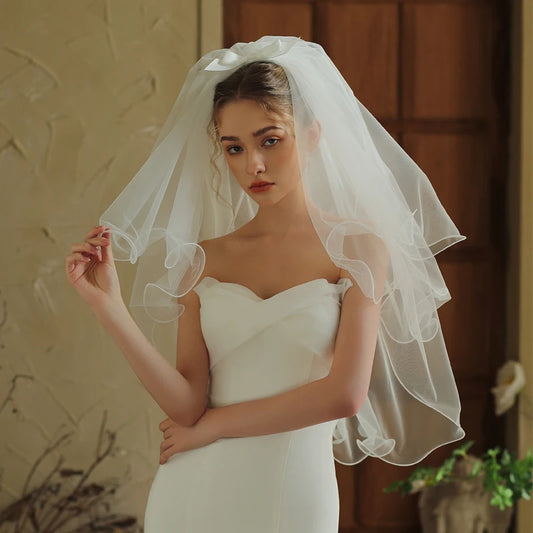 V377 new three-layer curled girly veil white short wedding photo styling prop hair clip style wedding dress wedding accessories